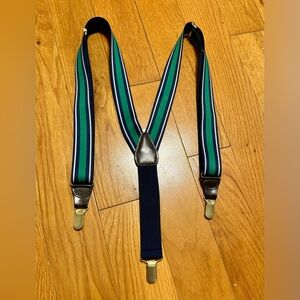 Gillmons men's suspenders in navy and green with an adjustable elastic closure.